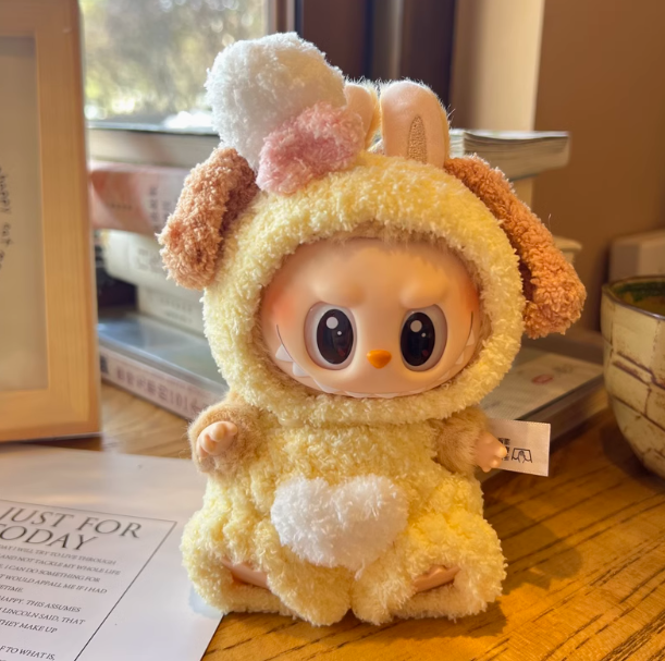 17 cm  Labubu Macaron 1 sits on 2 generations  Doll clothes