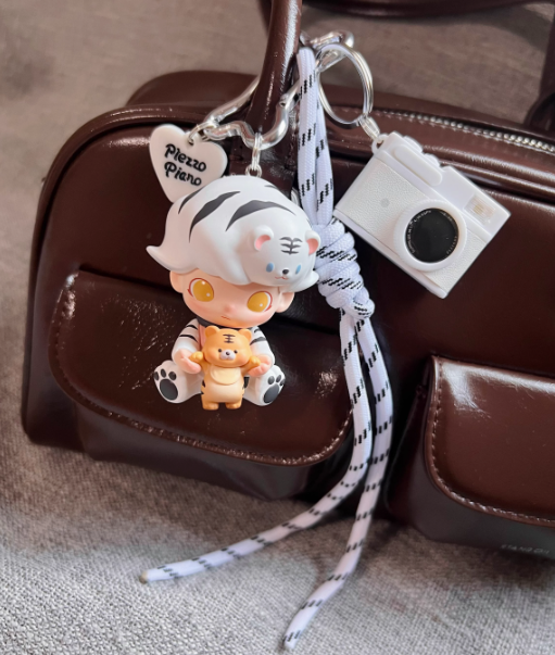 popmart bag charms
