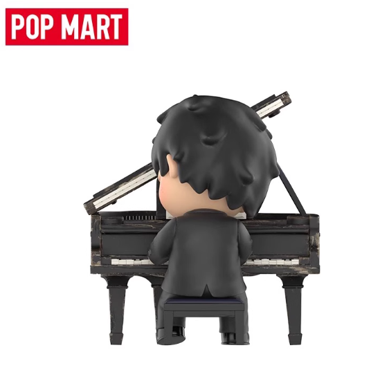 POPMART  Hirono